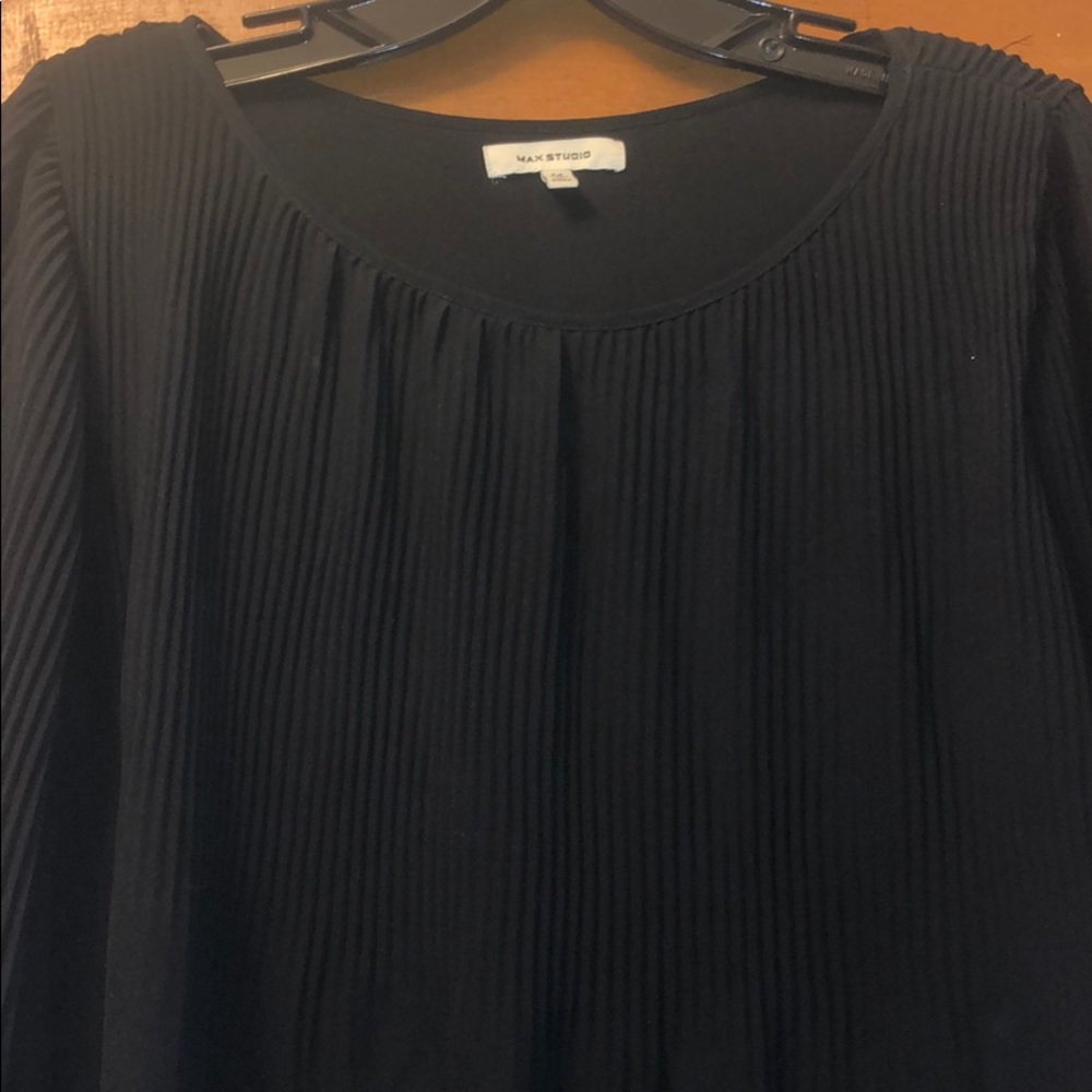 Max Studio - Flowy Blouse- Medium - image 3